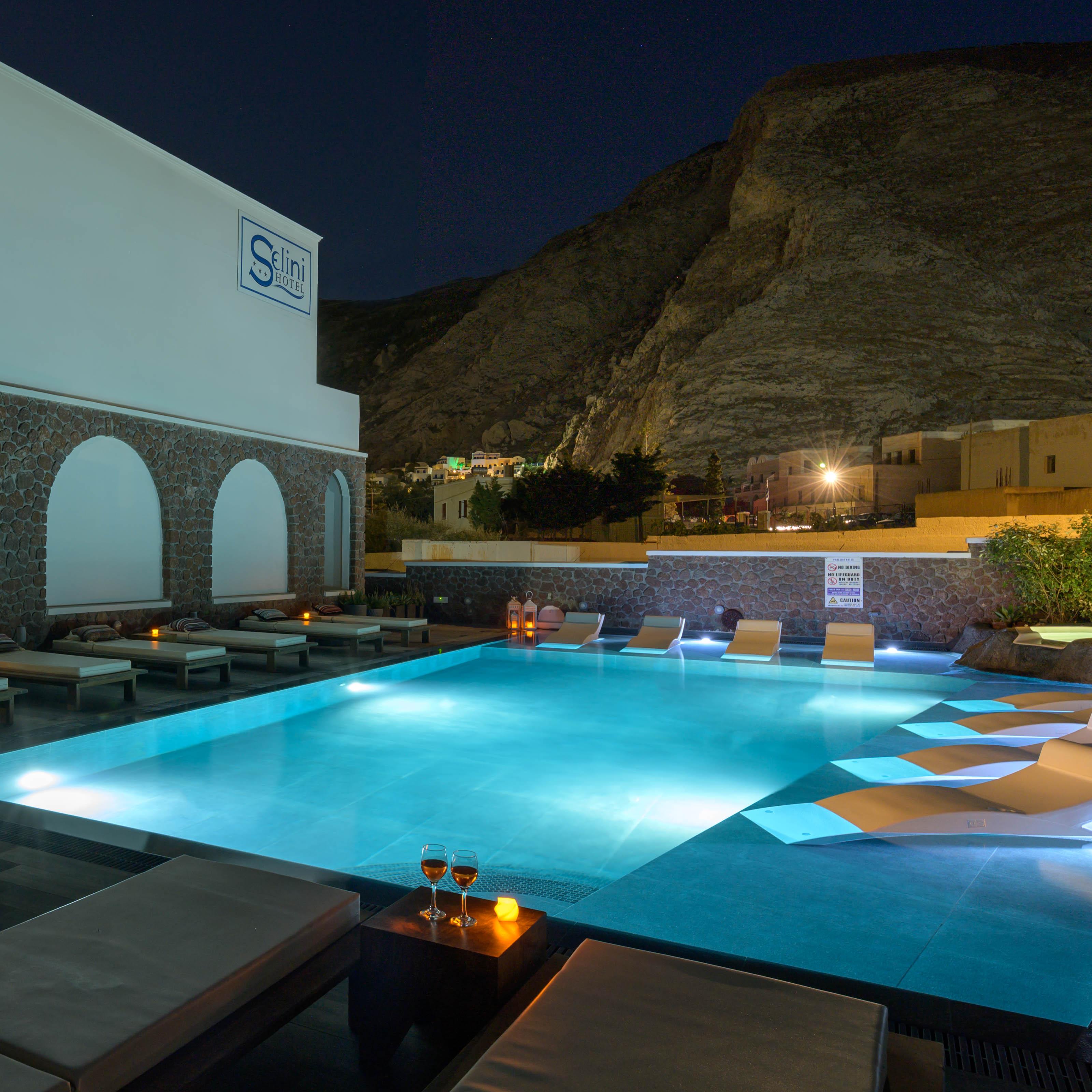 Selini Ηotel Kamari  Bagian luar foto